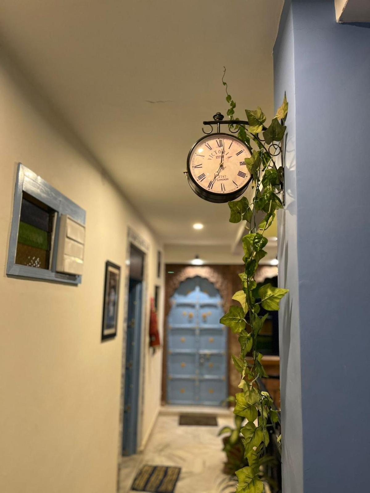 Aura B&B - The Haveli Homestay Джодпур Екстериор снимка